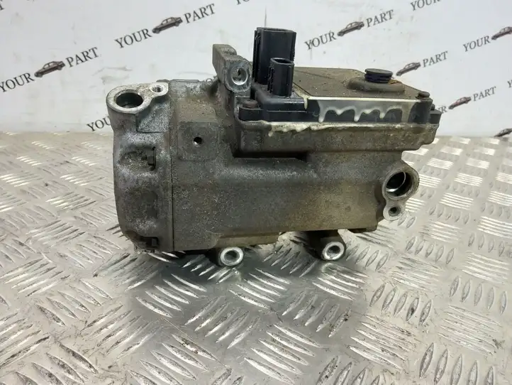Lexus GS 300 350 430 450h (2004 - 2007) 8837030020 Компрессор (насос) кондиционера воздуха — фото 4