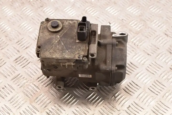 Lexus GS 300 350 430 450h (2004 - 2007) 0420000241 Компрессор (насос) кондиционера воздуха — фото 1