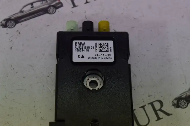 BMW 3 F30 F35 F31 (2012 - 2018) AV9231515 Усилитель антенны — фото 2