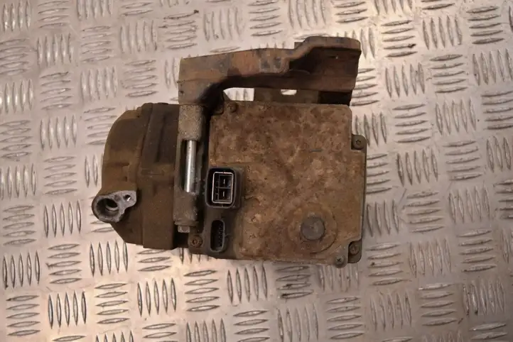 Lexus RX 330 - 350 - 400H (2003 - 2006) 8837048022 Компрессор (насос) кондиционера воздуха — фото 6