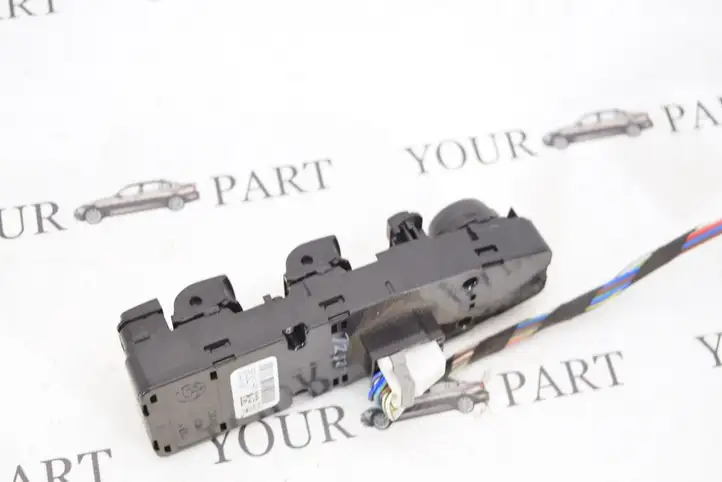 BMW 5 F10 F11 (2009 - 2016) 9208111 Блок кнопок стеклоподъемников — фото 3