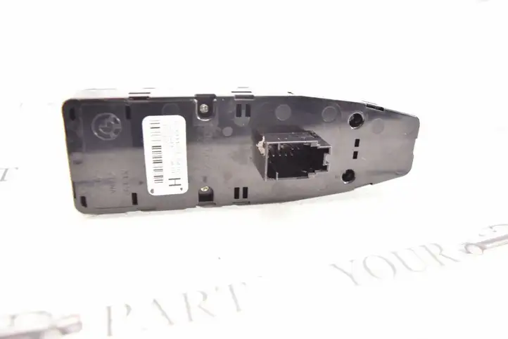 BMW 3 F30 F35 F31 (2012 - 2018) 9208111 Блок кнопок стеклоподъемников — фото 4