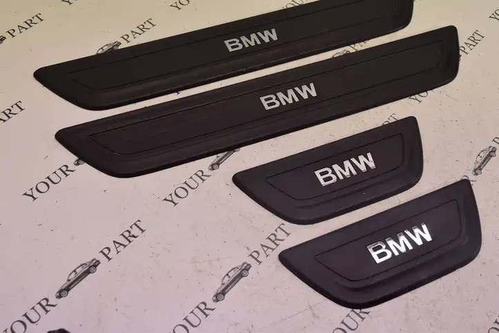 BMW X3 F25 (2010 - 2017) 7205611 7205597 Внутренняя отделка заднего порога — фото 6