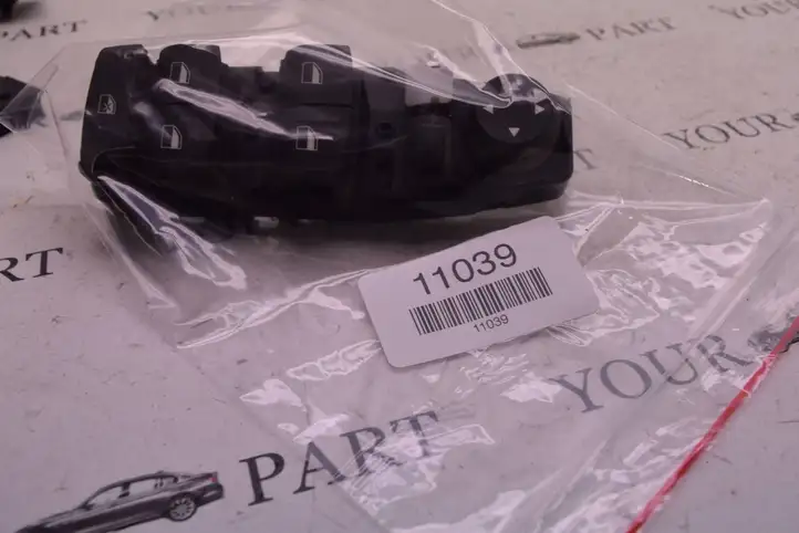 BMW 5 F10 F11 (2009 - 2016) 9241957 Блок кнопок стеклоподъемников — фото 6