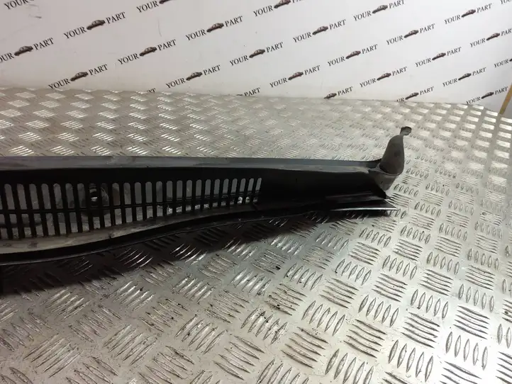 BMW X1 F48 F49 (2015 - 2022) 7350591 Накладка стоек лобового стекла — фото 9