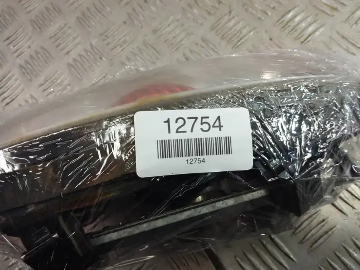 Mini One Cooper R50-53 (2000 - 2012) 89023373 Задний фонарь в кузове — фото 8