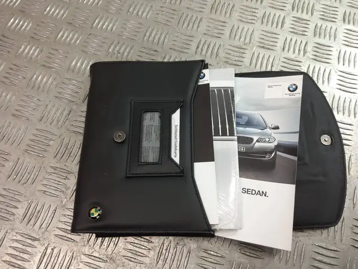 BMW 5 F10 F11 (2009 - 2016) Сервисная книжка — фото 5