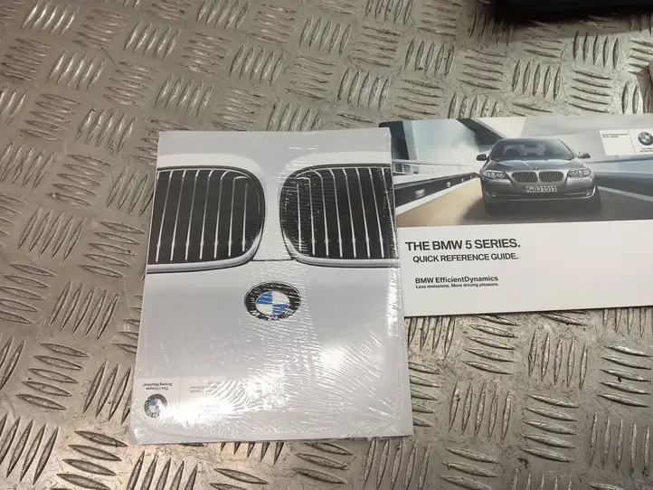 BMW 5 F10 F11 (2009 - 2016) Сервисная книжка — фото 6
