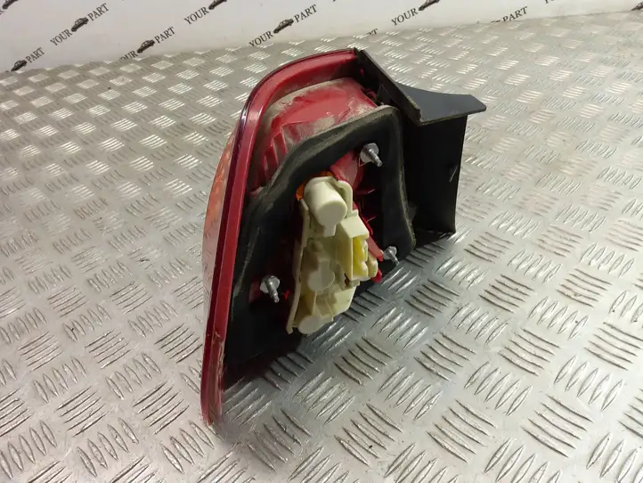BMW 3 E90 E91 (2005 - 2012) 6937458 Задний фонарь в кузове — фото 10
