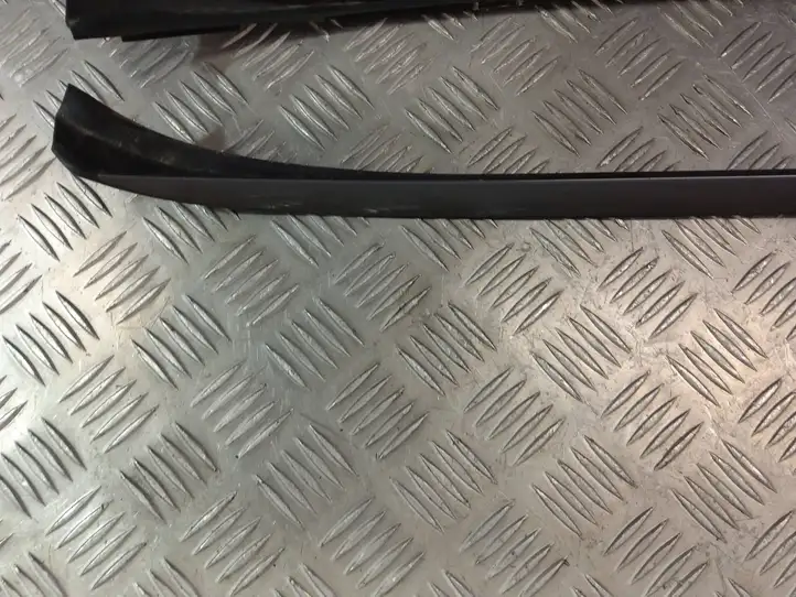 BMW 3 E90 E91 (2005 - 2012) 7179264 Накладка стоек лобового стекла — фото 12