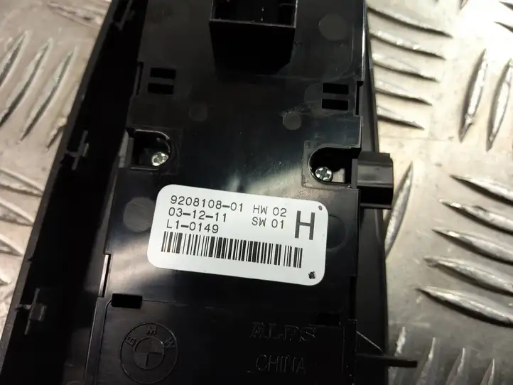 BMW X3 F25 (2010 - 2017) 9208108 Блок кнопок стеклоподъемников — фото 3