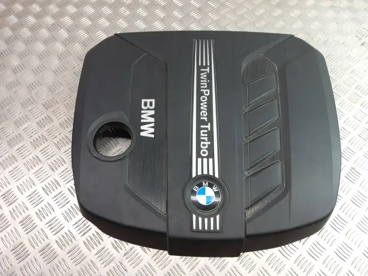 BMW 5 F10 F11 (2009 - 2016) 8510475 Крышка двигателя декоративная — фото 1