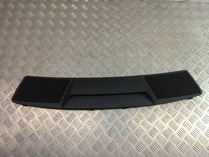 BMW 7 E65 E66 (2001 - 2008) 8236783 Дополнительный стоп фонарь — фото 1