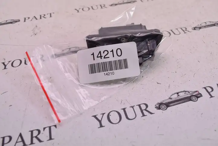 BMW X3 F25 (2010 - 2017) 7193293 Подсветка номера — фото 8