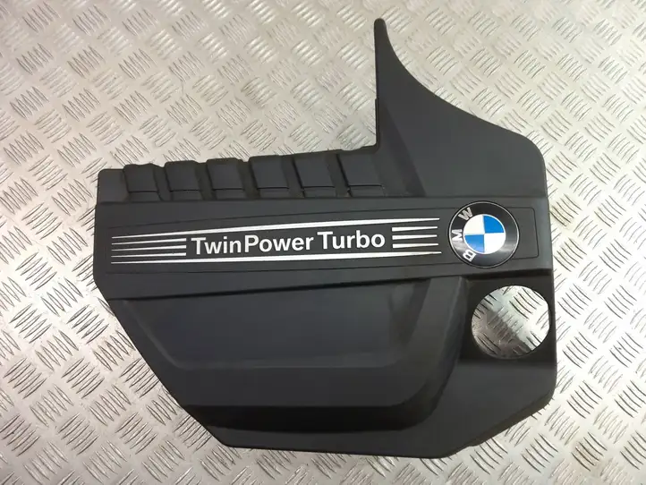 BMW 5 F10 F11 (2009 - 2016) 7607447 Крышка двигателя декоративная — фото 1