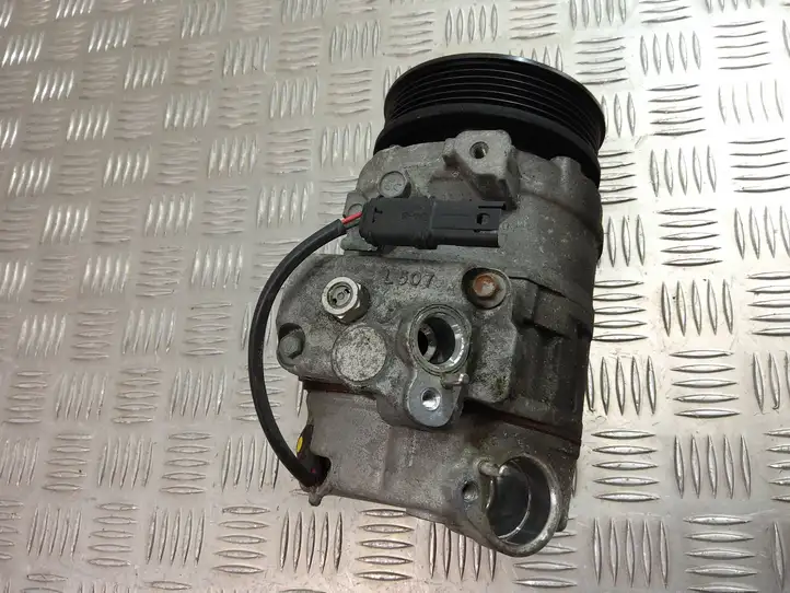 BMW X3 F25 (2010 - 2017) 9216467 Компрессор (насос) кондиционера воздуха — фото 3