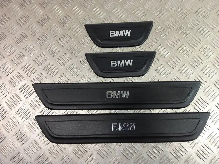 BMW X3 F25 (2010 - 2017) 7205597 Наружная отделка переднего порога — фото 1