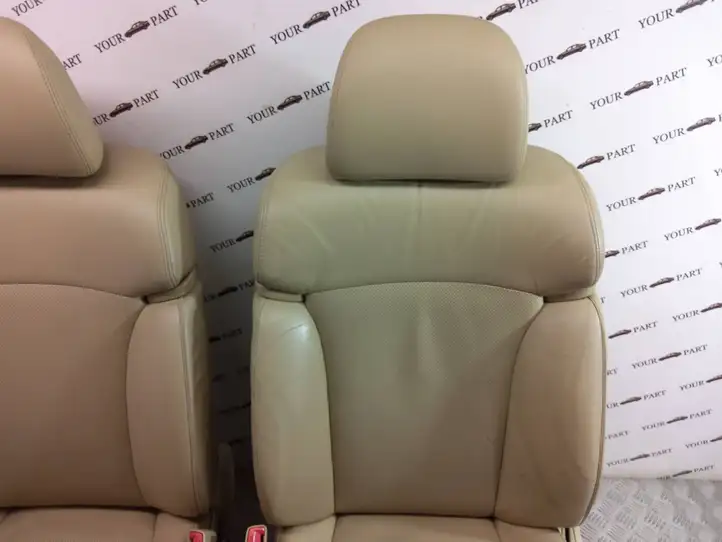 Lexus GS 300 350 430 450h (2004 - 2007) Нижняя боковая отделка заднего сиденья — фото 12