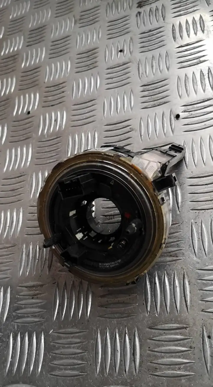 Audi A4 S4 B6 8E 8H (2000 - 2006) Контактное кольцо SRS — фото 1
