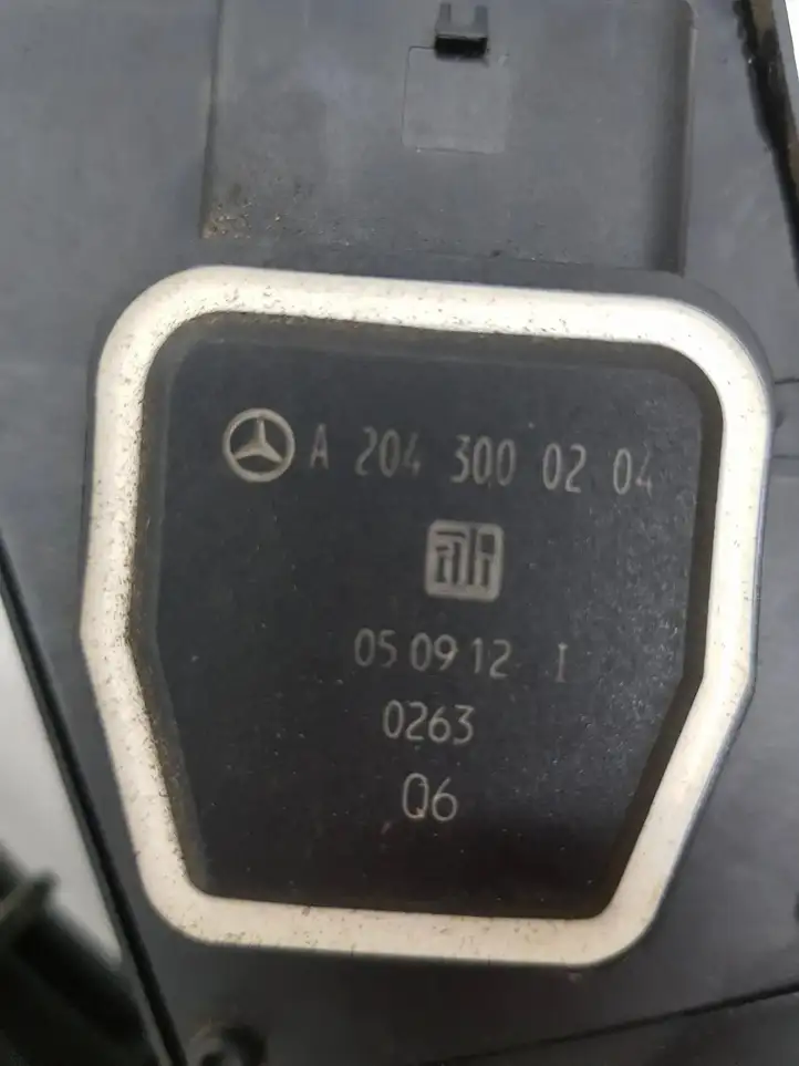 Mercedes-Benz CLS C218,X218 (2011 - 2017) A2043000204 Педаль акселератора — фото 3