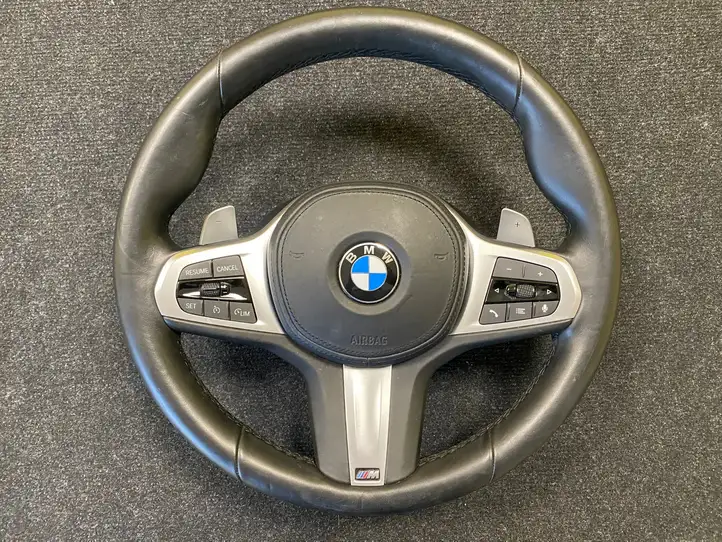 BMW 3 G20 G21 (2019 - ) Руль — фото 1
