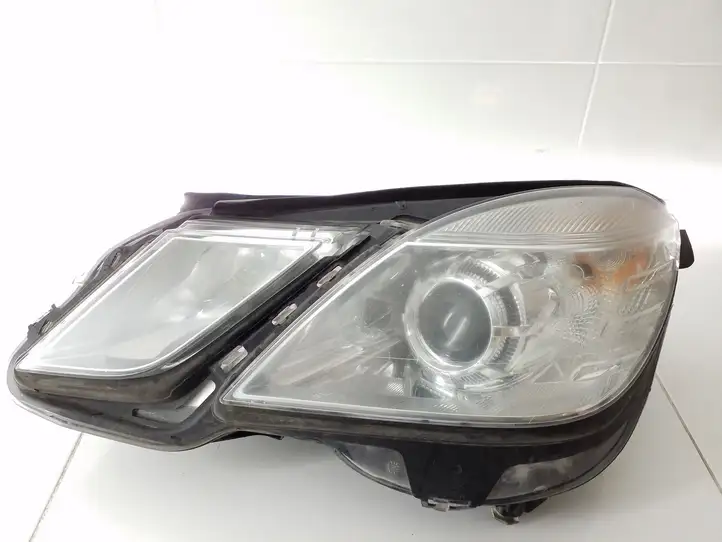 Mercedes-Benz E W212 (2009 - 2016) A2128208161 Передняя фара — фото 1
