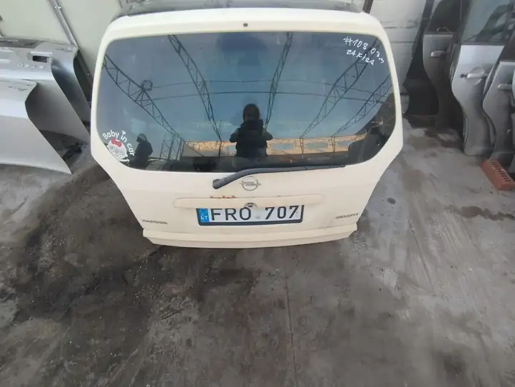 Opel Zafira B (2003 - 2006) 108 Крышка багажника — фото 3
