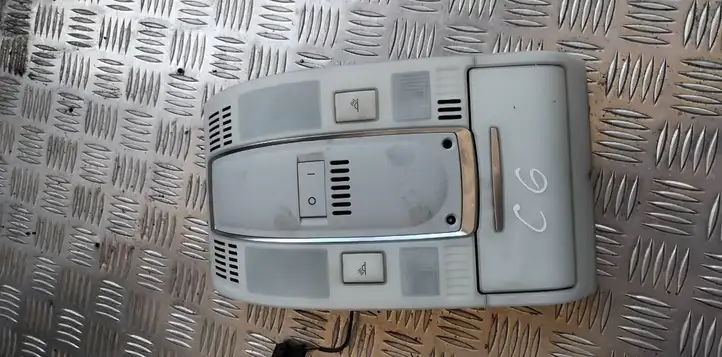 Audi A6 S6 C6 4F (2004 - 2008) Передняя подсветка — фото 1