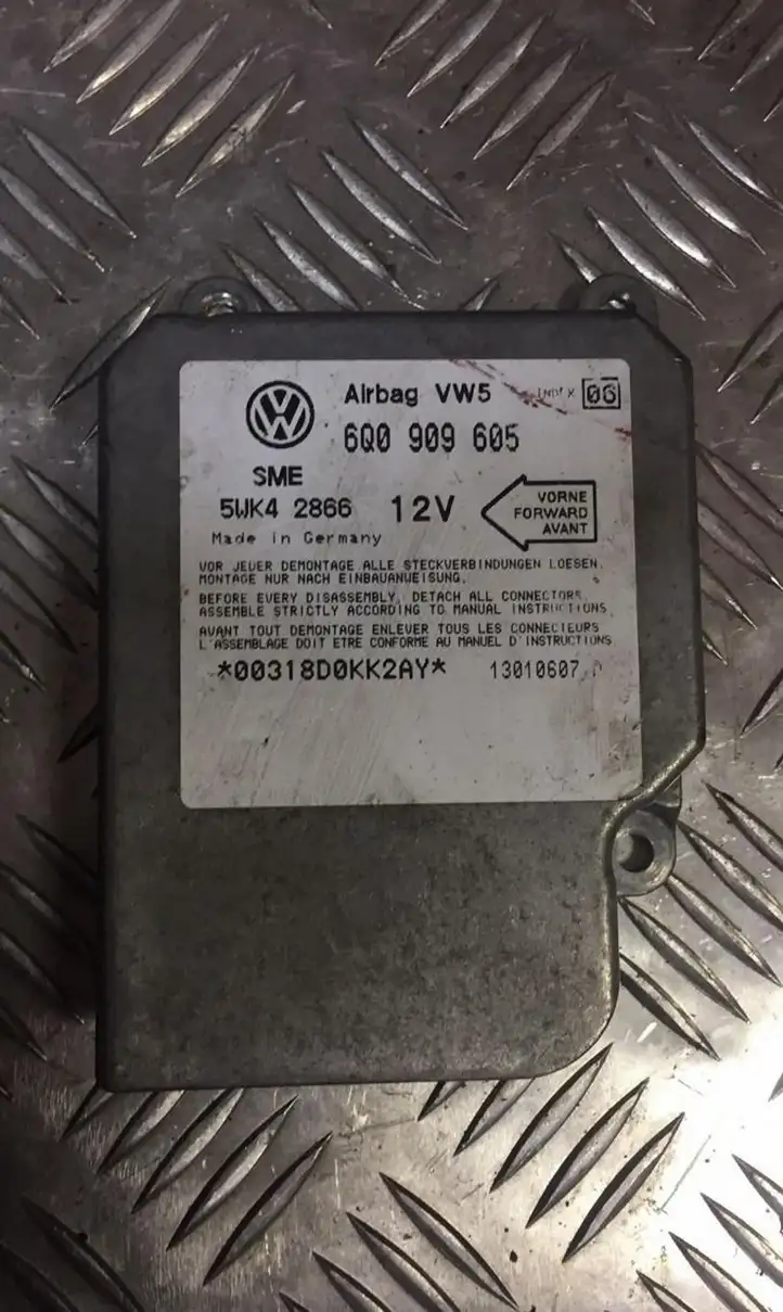 Seat Alhambra (Mk1) (2000 - 2010) Блок управления SRS — фото 1