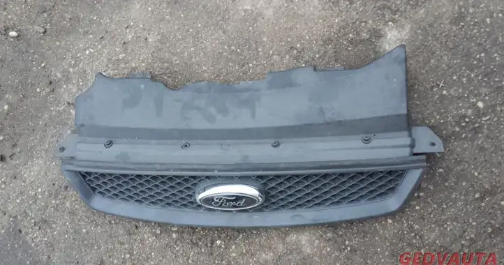 Ford Focus (2005 - 2008) Нижняя решетка переднего бампера — фото 1