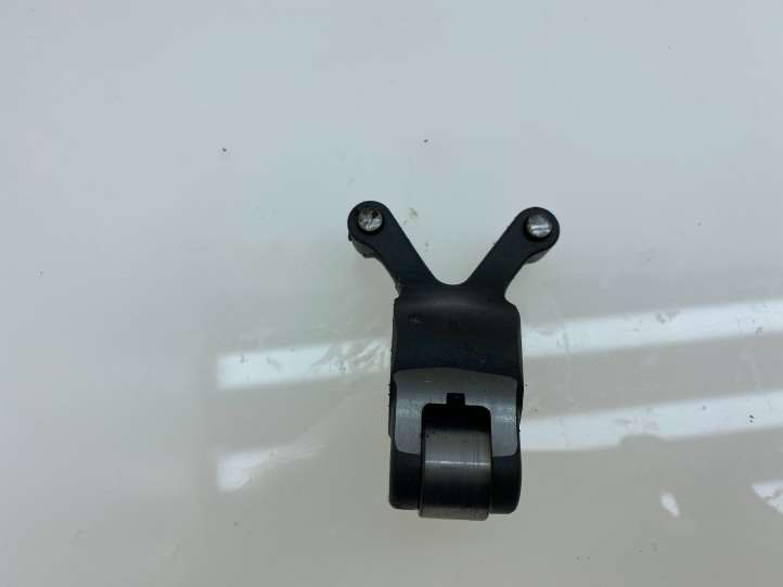 Subaru Outback (2003 - 2007)  13333AA011 Клапанный подъемник