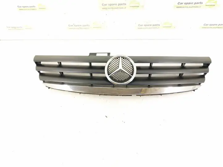 Mercedes-Benz A W169 (2004 - 2012) Передняя решетка — фото 1