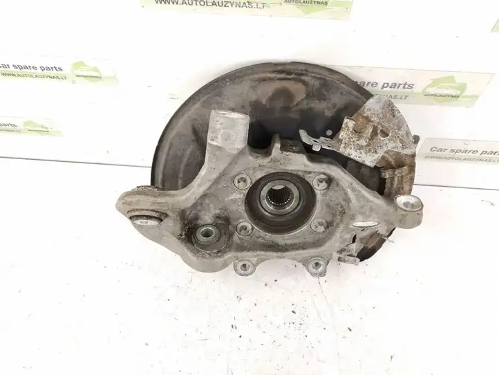 Mercedes-Benz C W205 (2014 - 2021)   Ступица