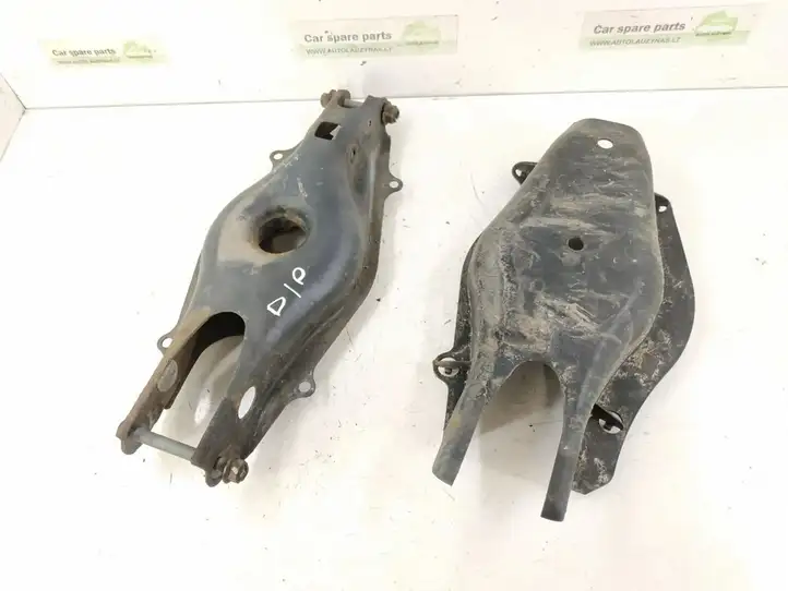 Mercedes-Benz CLS C218,X218 (2011 - 2017)  DALISID988 Рычаг