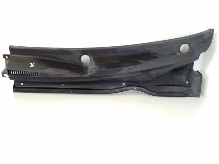 Toyota Corolla Verso AR10 (2004 - 2009) 557820F010 Жабо стеклоочистителей — фото 1