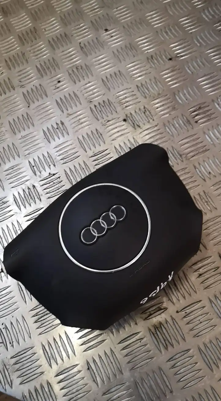 Audi A4 S4 B6 8E 8H (2000 - 2006) Подушка безопасности руля — фото 1