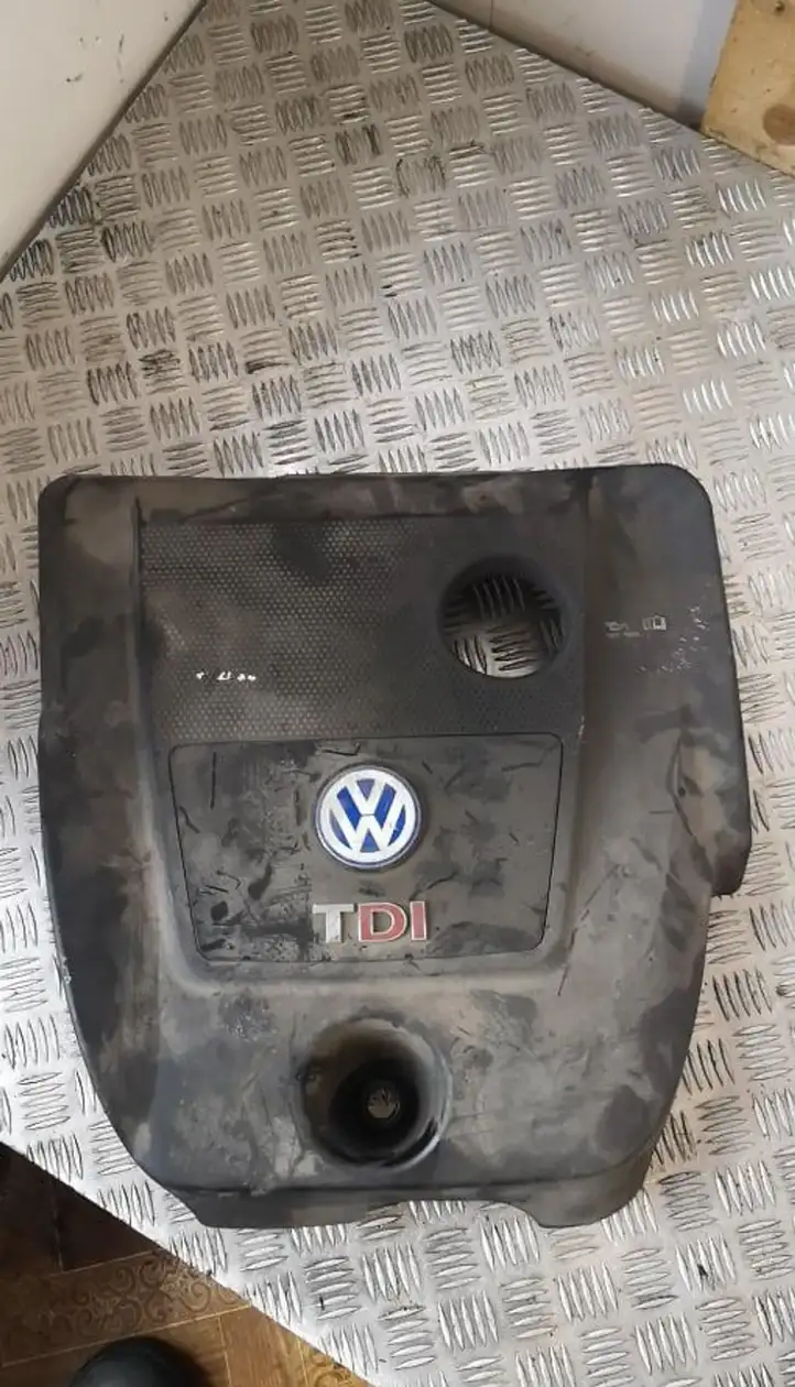 Volkswagen Lupo (1998 - 2005) Крышка двигателя декоративная — фото 1