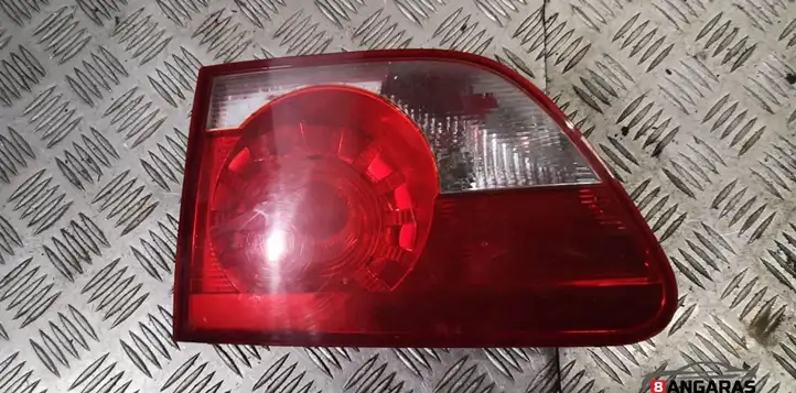 Seat Altea XL (2004 - 2015) Задний фонарь в крышке багажника — фото 1