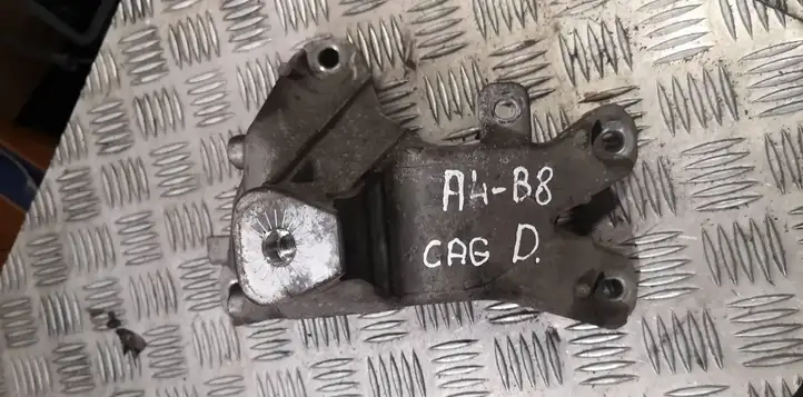 Audi A4 S4 B8 8K (2007 - 2011) Кронштейн двигателя — фото 2