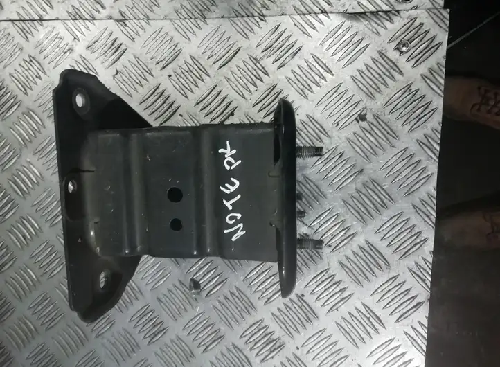 Nissan Note (E11) (2006 - 2014) Амортизатор переднего бампера — фото 1