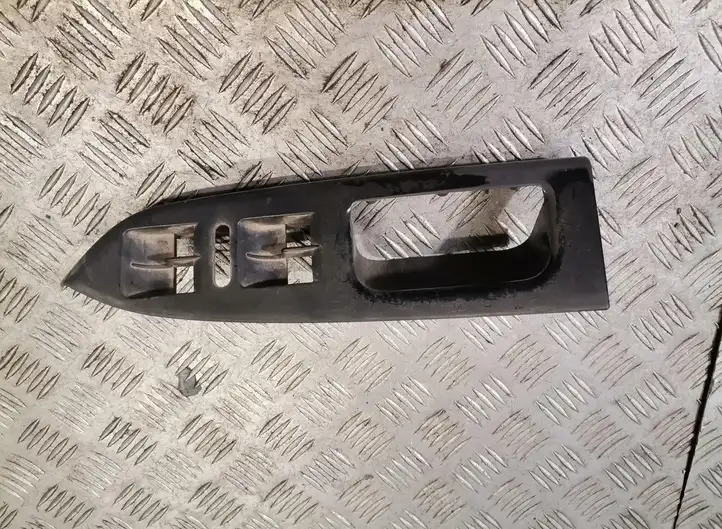 Volkswagen (2003 - 2010) Кнопка стеклоподъемников — фото 2