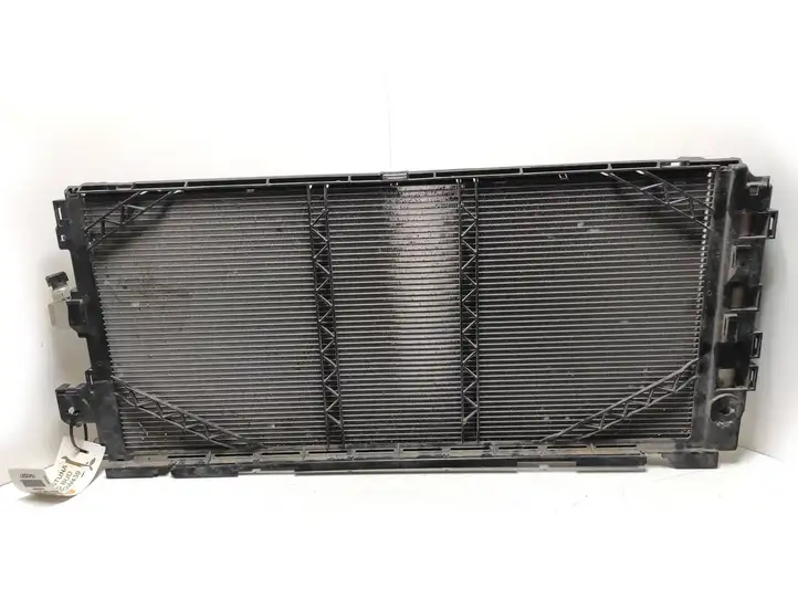 Volvo XC40 (2017 - ) 31356793 Радиатор кондиционера — фото 5