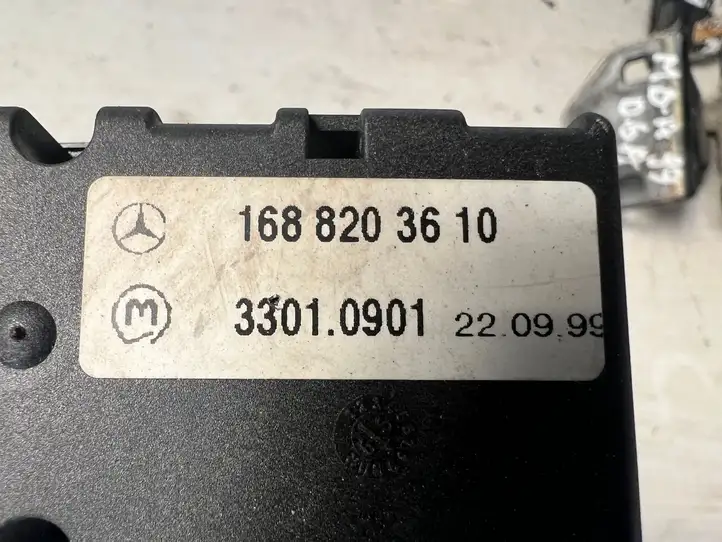 Mercedes-Benz A W168 (1997 - 2004) 1688203610 Включатель зеркал — фото 2