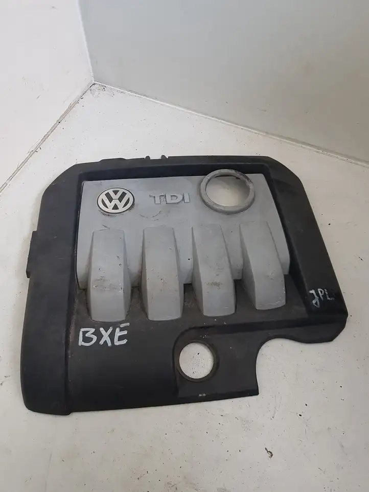 Volkswagen Golf V (2003 - 2009) 03G103925BL Крышка двигателя декоративная — фото 1
