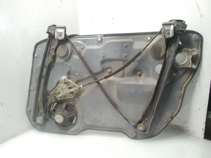 Seat Ibiza III (6L) (2002 - 2008) 6L4837755G Механический стеклоподъемник передней двери — фото 2