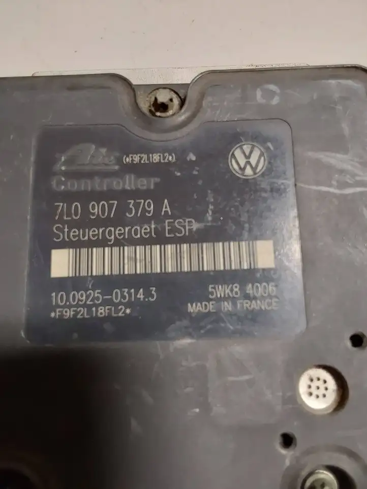 Volkswagen Touareg I (2002 - 2010) 7L0907379A ABS блок — фото 2