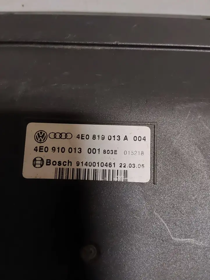 Audi A8 S8 D3 4E (2002 - 2005) 4E0819013A Электрический отопитель салона — фото 2