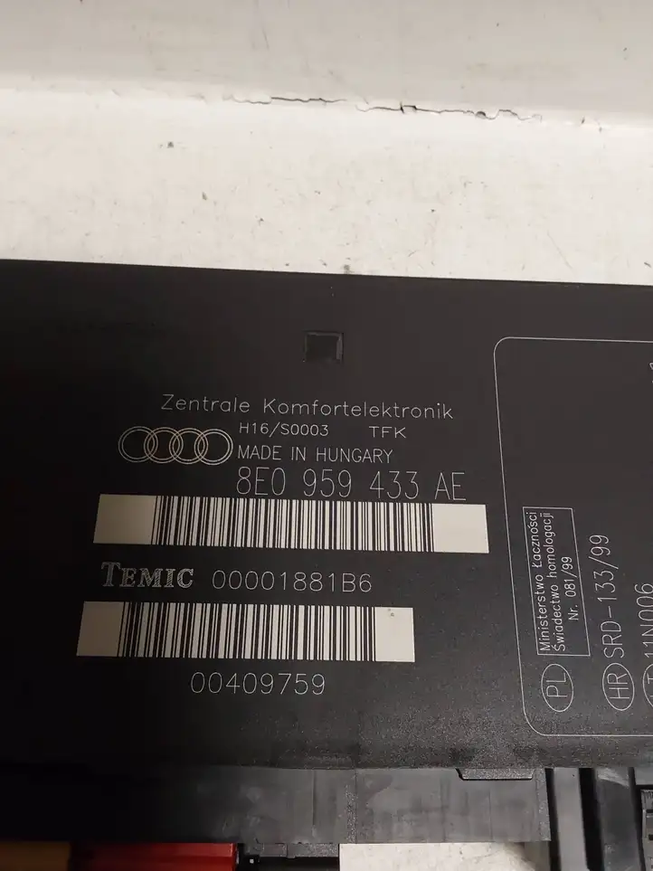 Audi A4 S4 B6 8E 8H (2000 - 2006) 8E0959433AE Модуль комфорта — фото 2