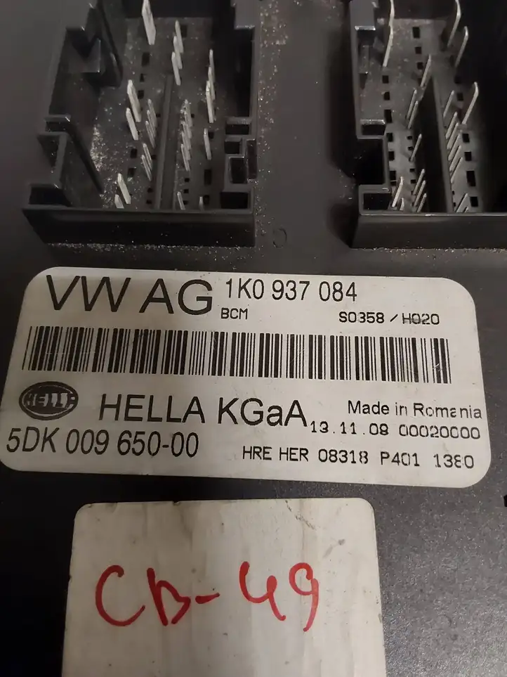 Volkswagen Golf VI (2009 - 2013) 1K0937084 Модуль комфорта — фото 2