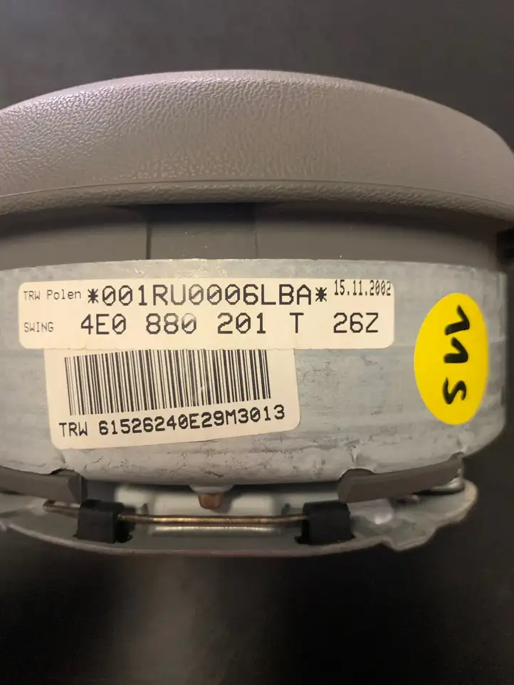 Audi A8 S8 D3 4E (2007 - 2010) 4E0880201T Подушка безопасности руля — фото 2